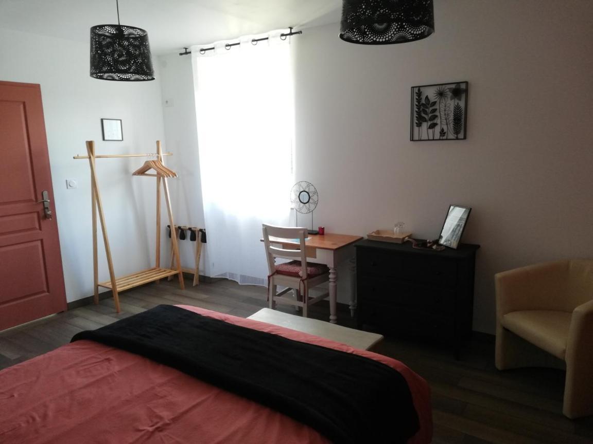 Beaussais Sur Mer Chambres D'Hotes Des Hirondelles מראה חיצוני תמונה