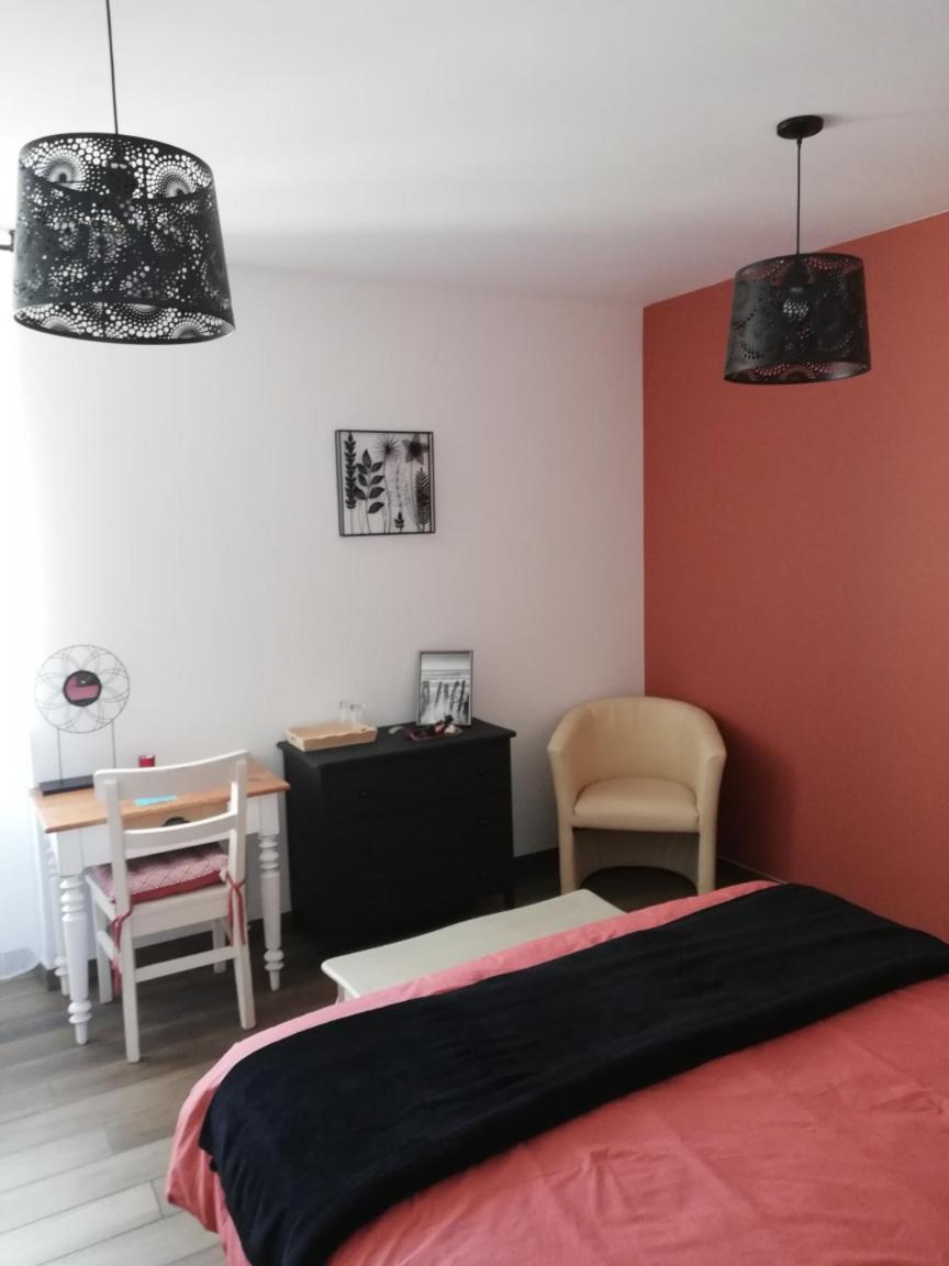 Beaussais Sur Mer Chambres D'Hotes Des Hirondelles מראה חיצוני תמונה